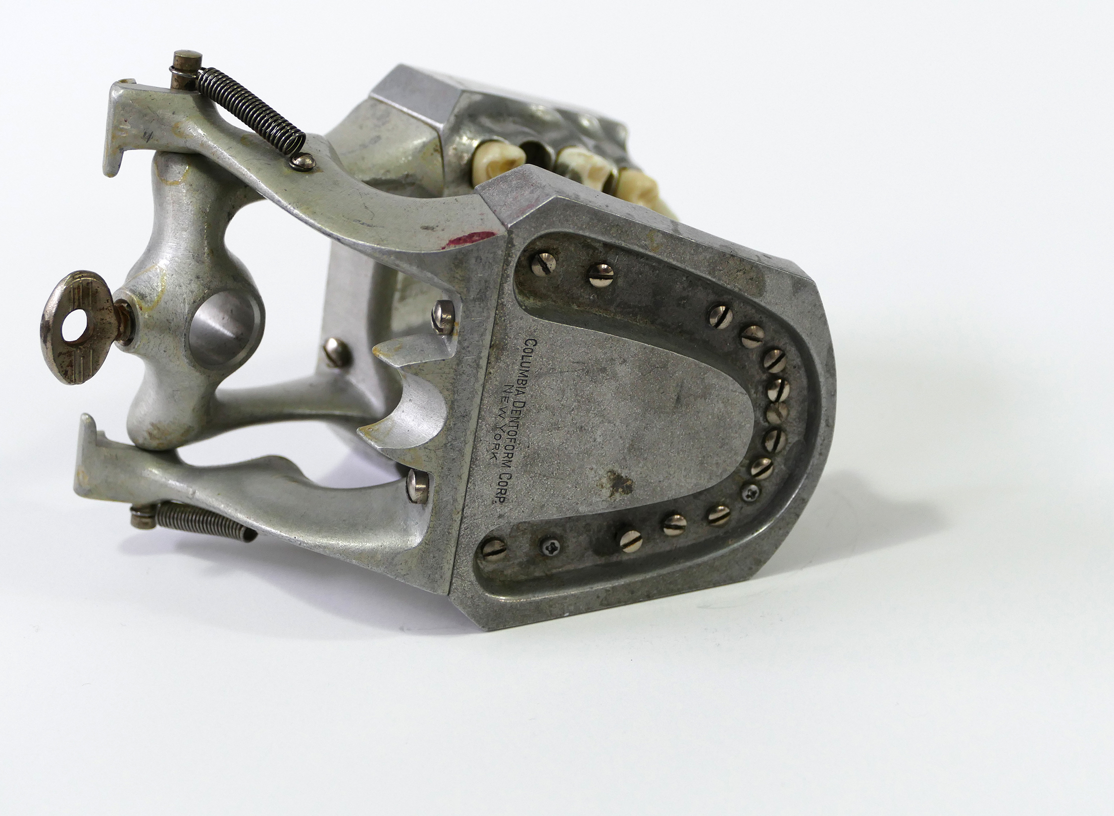 Shika×TOKYOGUNS CICAGO 1940's Metal Dental Study Teeth Set — AGENT GALLERY CHICAGO